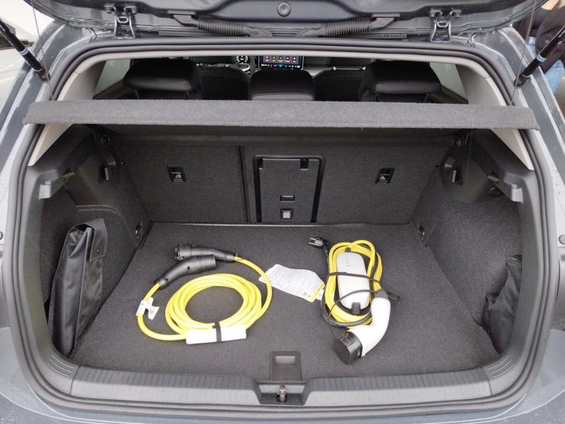 VW Golf Rabbit eHybrid DSG 150 kW