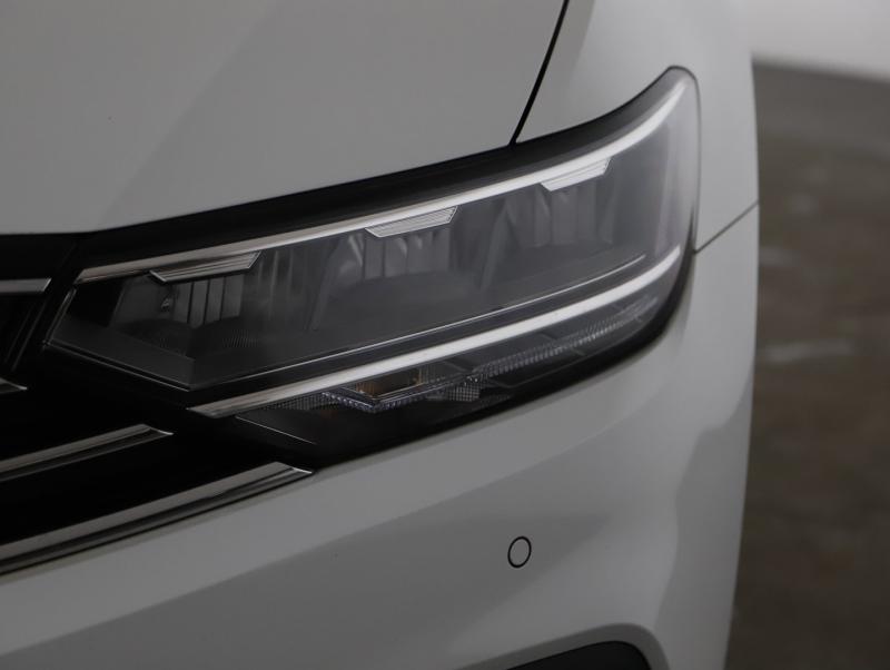 VW Passat Variant Business TDI DSG