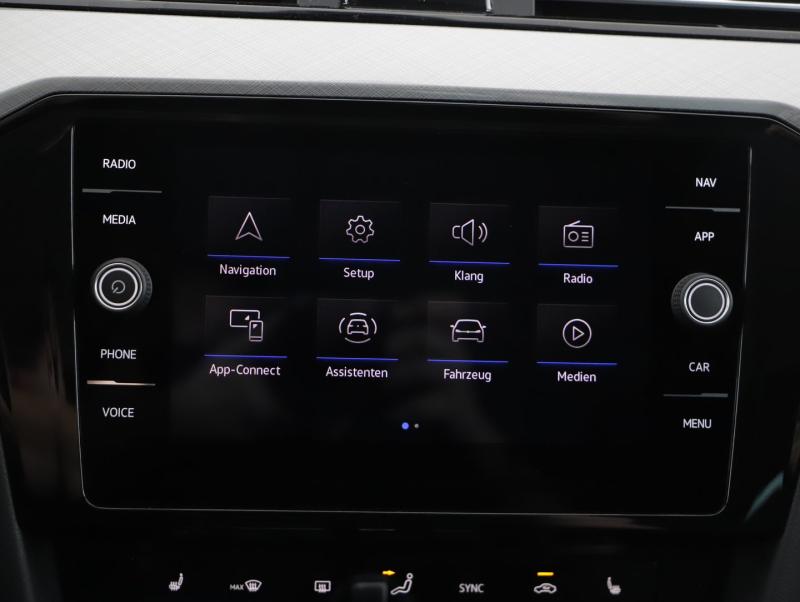 VW Passat Variant Business TDI DSG