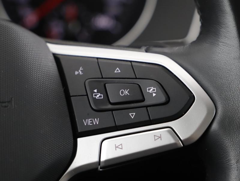 VW Passat Variant Business TDI DSG