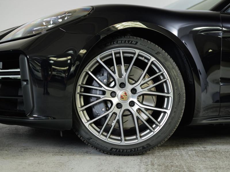 Porsche Panamera 4 E-Hybrid