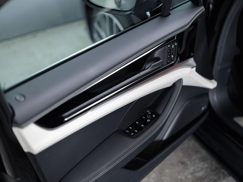 Porsche Panamera 4 E-Hybrid