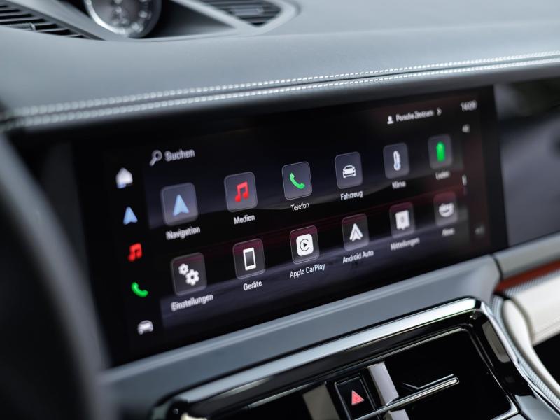 Porsche Panamera 4 E-Hybrid