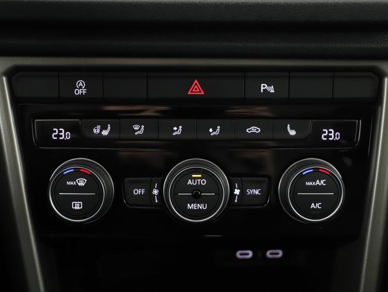 VW T-Roc Design TSI ACT DSG