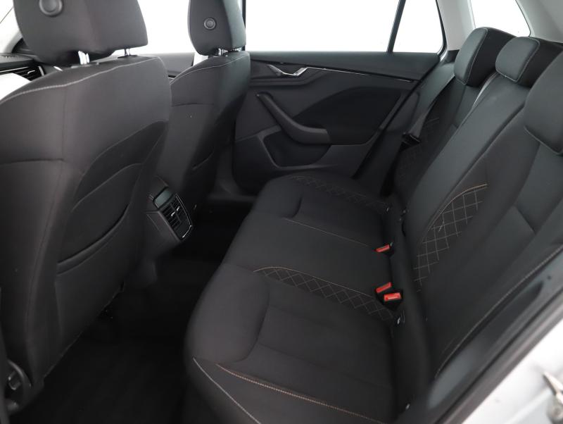 Škoda KAMIQ Ambition TDI DSG