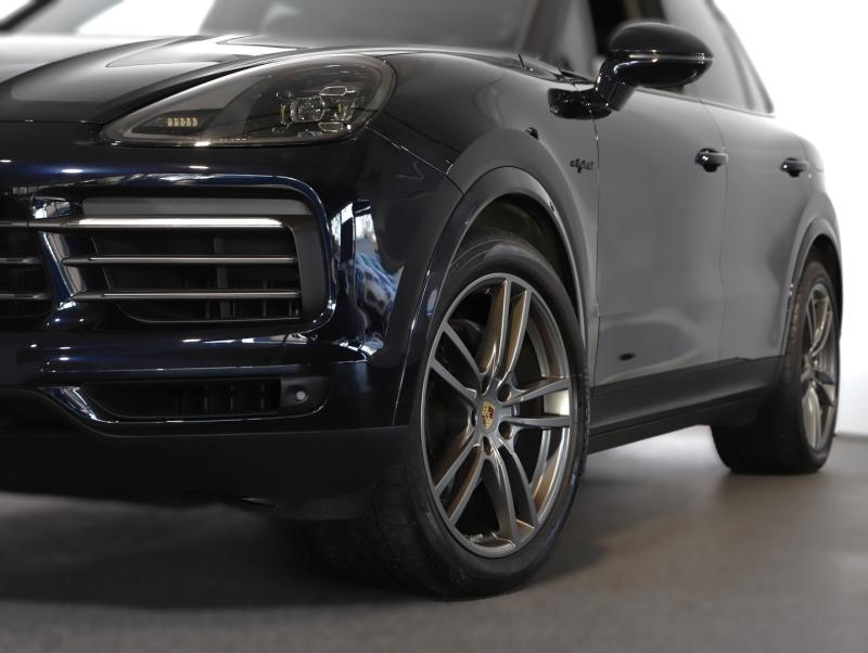 Porsche Cayenne E-Hybrid III