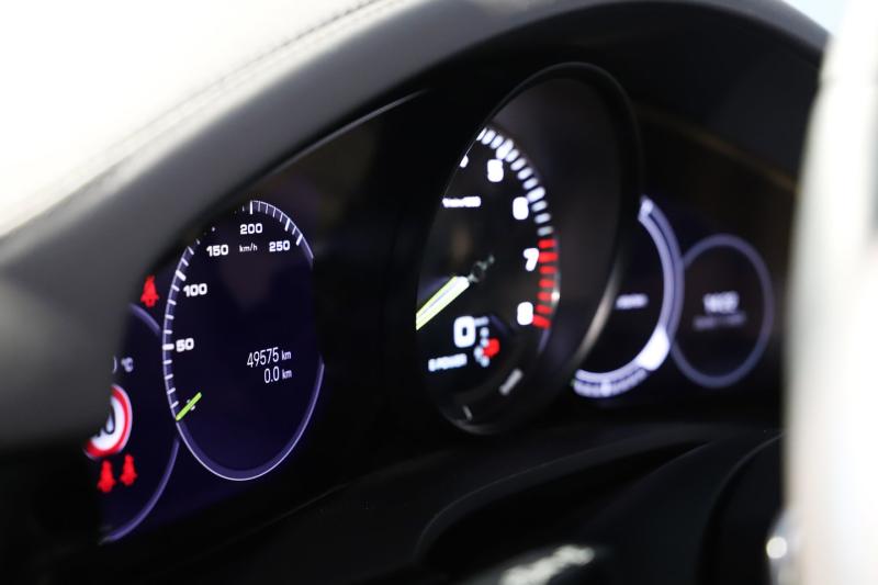 Porsche Cayenne E-Hybrid III