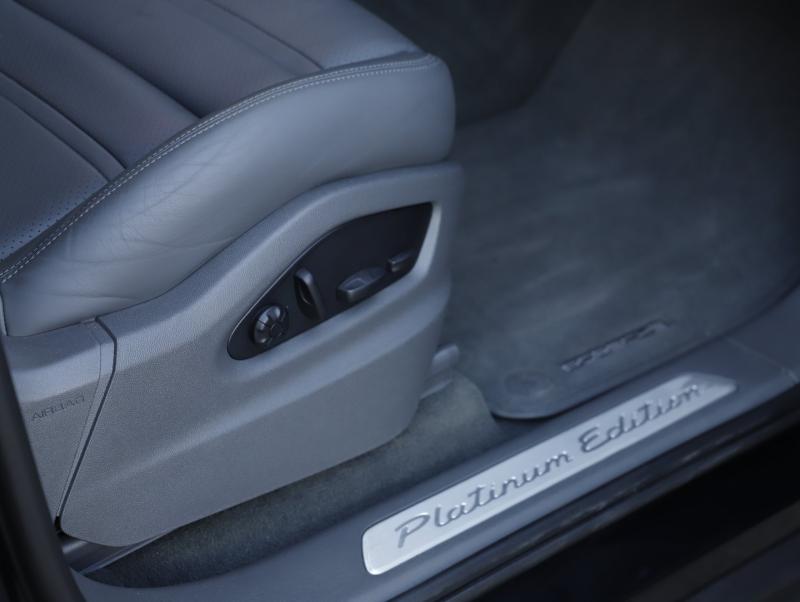 Porsche Cayenne E-Hybrid III