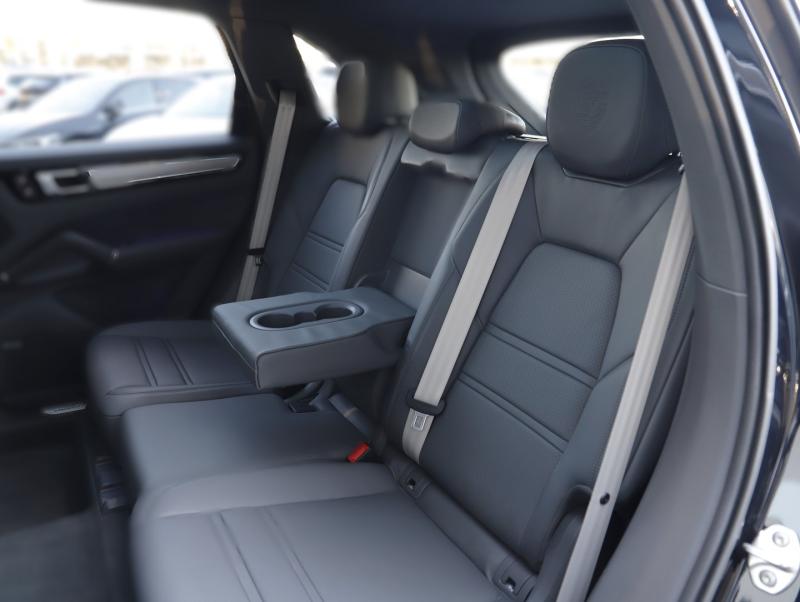 Porsche Cayenne E-Hybrid III