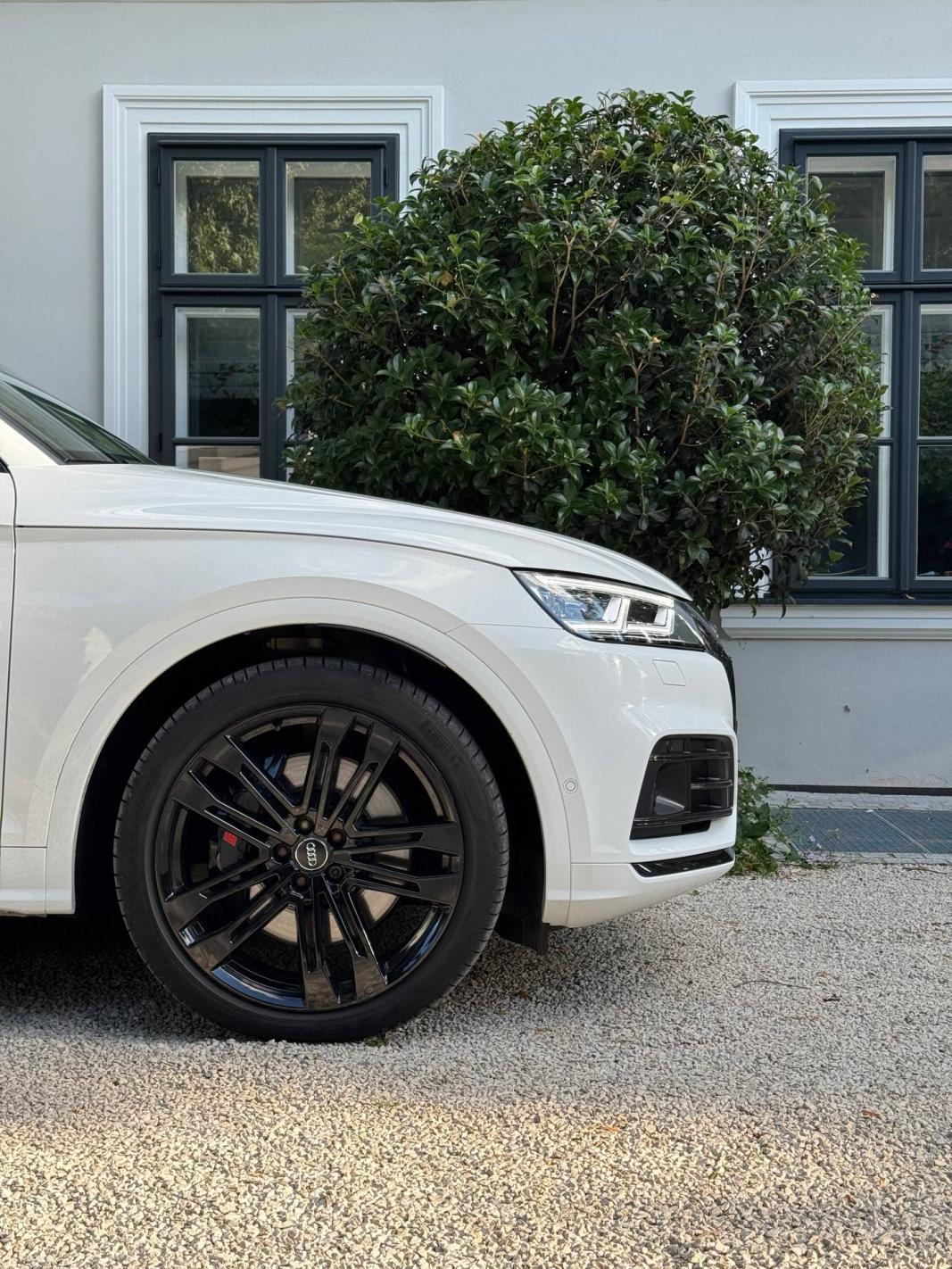 Audi SQ5 TDI quattro