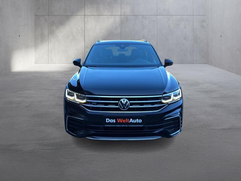 VW Tiguan R-Line TSI DSG