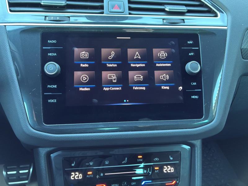 VW Tiguan R-Line TSI DSG