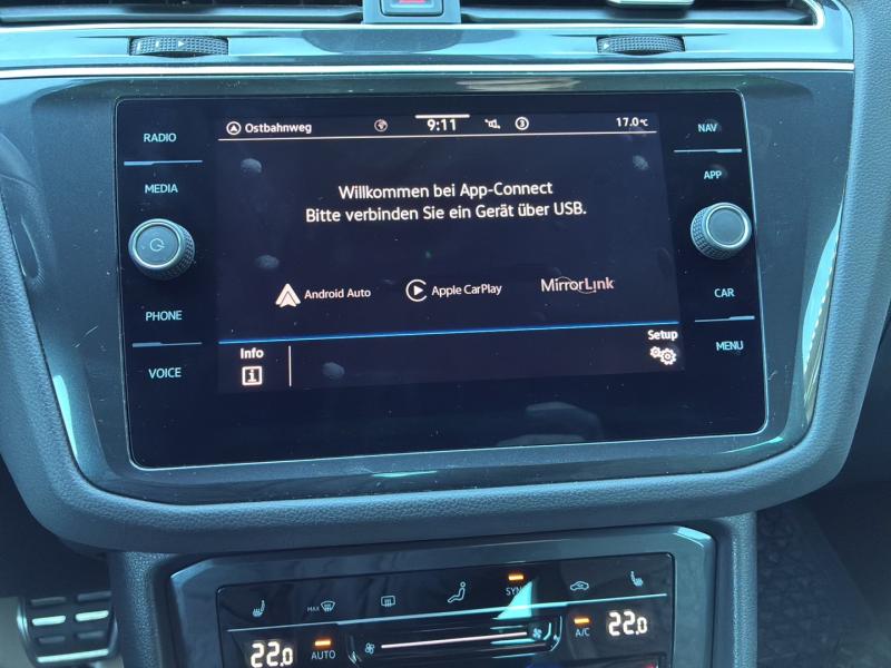 VW Tiguan R-Line TSI DSG