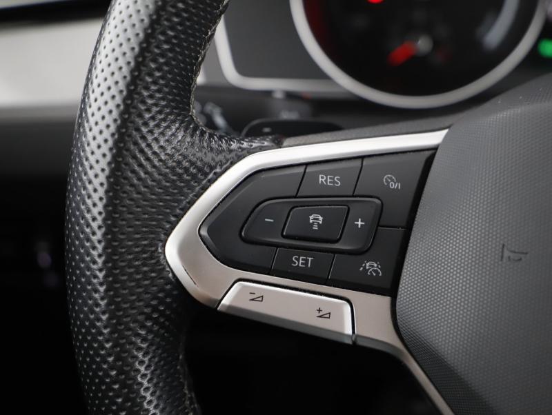 VW Passat GTE Variant