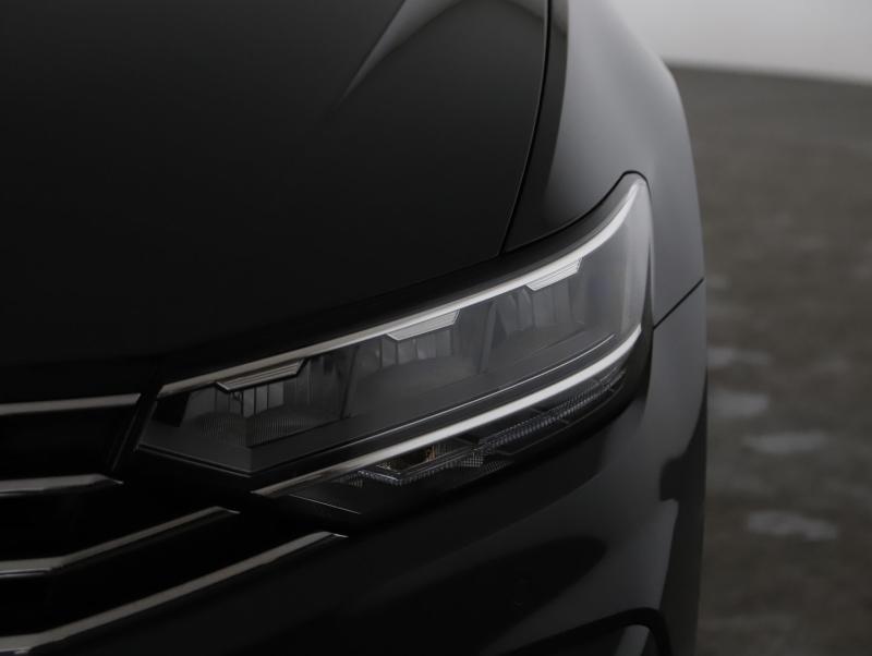 VW Passat GTE Variant