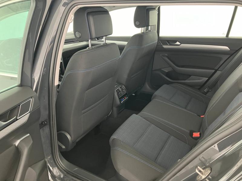 VW Passat GTE Variant