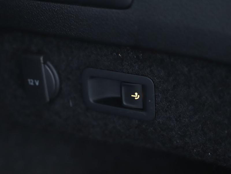 VW Passat GTE Variant