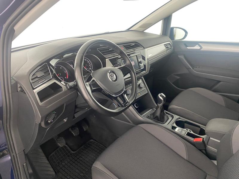 VW Touran TDI SCR 5-Sitzer