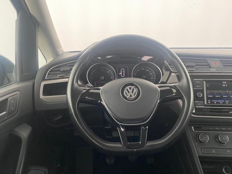 VW Touran TDI SCR 5-Sitzer