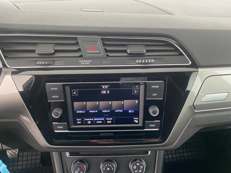 VW Touran TDI SCR 5-Sitzer