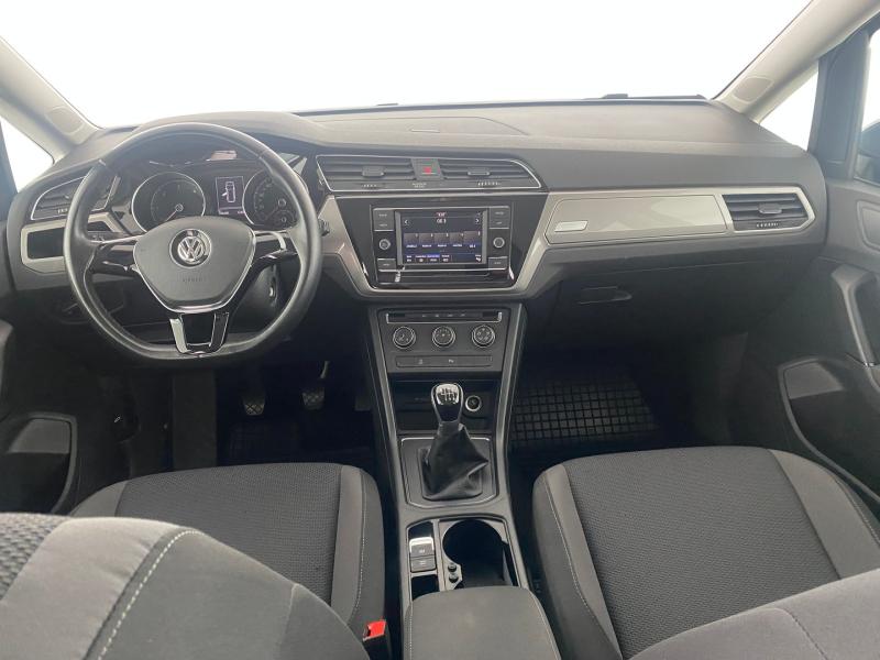 VW Touran TDI SCR 5-Sitzer