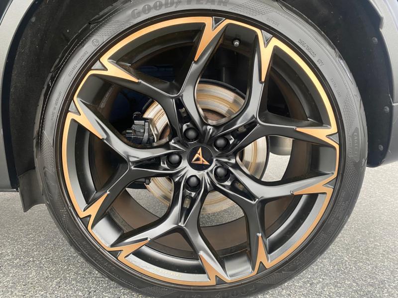 CUPRA Formentor VZ5 2.5 TSI 390 PS DSG 4Drive