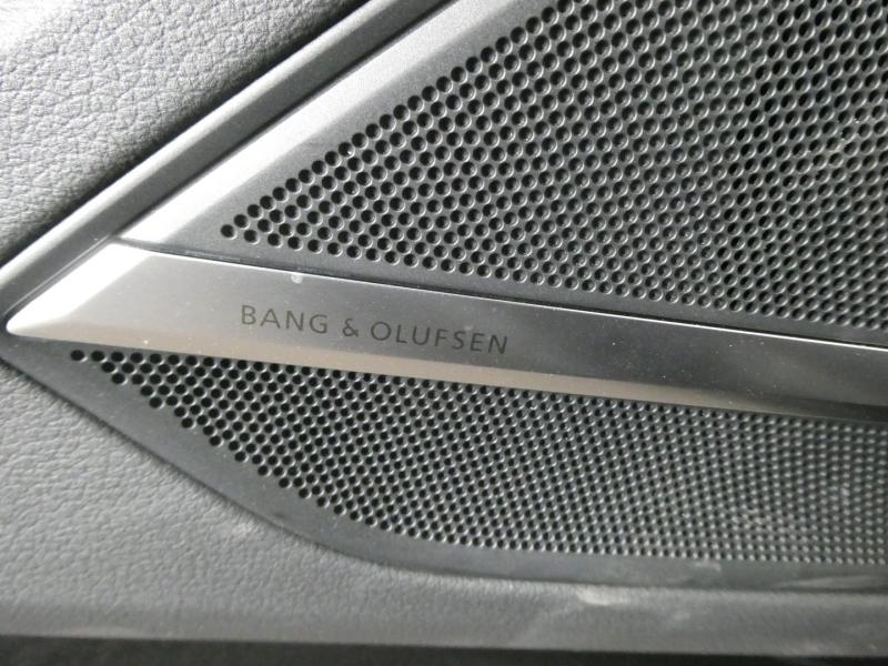 Audi A8  60 TFSI e quattro Lang