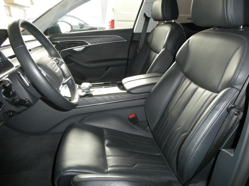 Audi A8  60 TFSI e quattro Lang