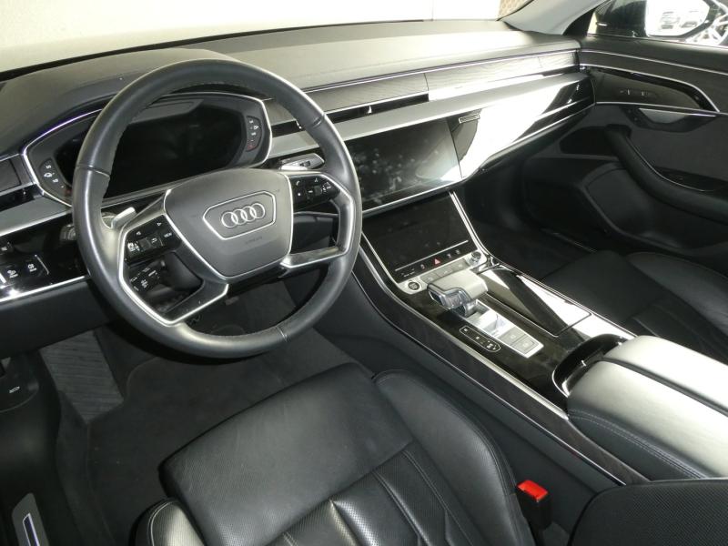 Audi A8  60 TFSI e quattro Lang