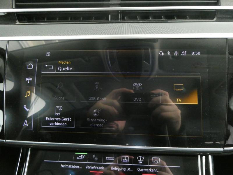 Audi A8  60 TFSI e quattro Lang