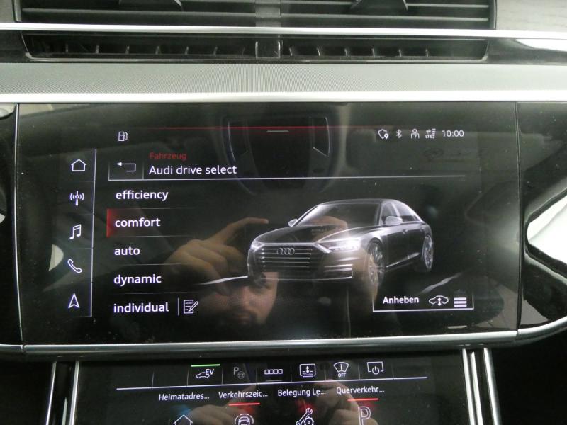 Audi A8  60 TFSI e quattro Lang