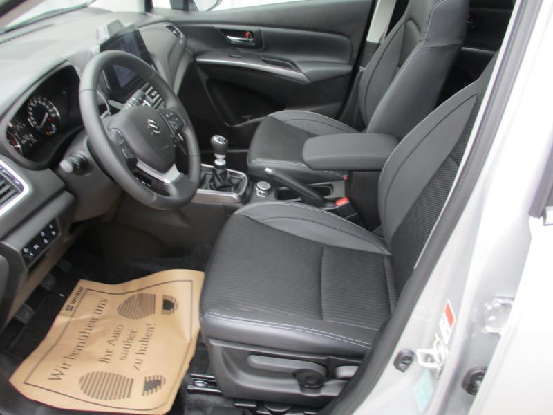 Suzuki S-Cross ALLGRIP flash