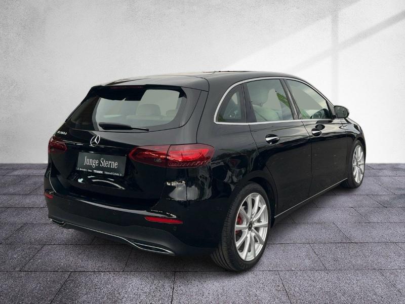 MERCEDES-BENZ B 200 d Progressive