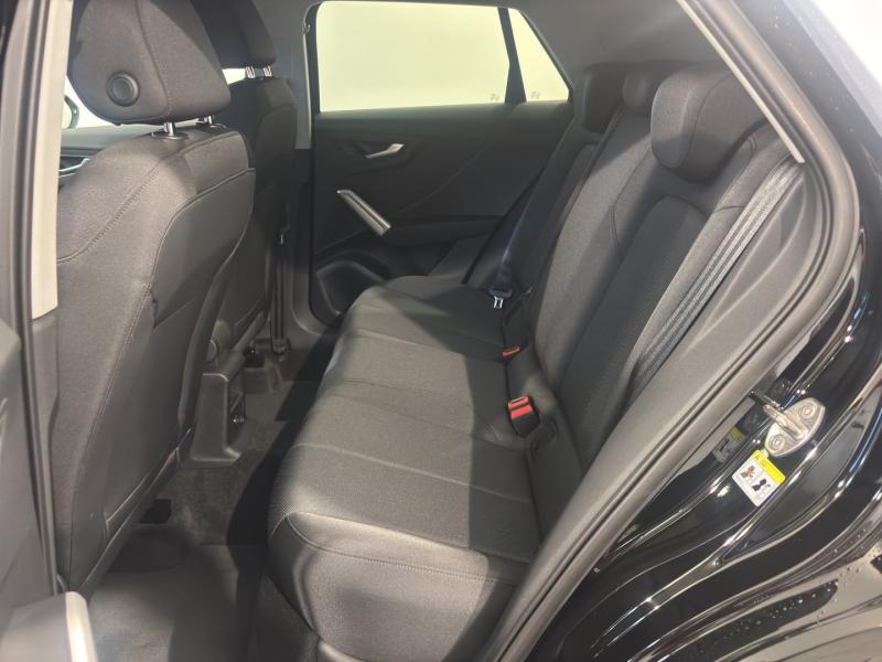 Audi Q2 35 TFSI admired