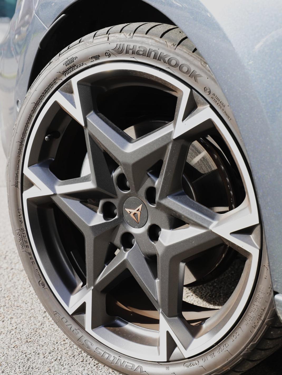 CUPRA Leon SP Kombi 2.0 TSI DSG 4Drive