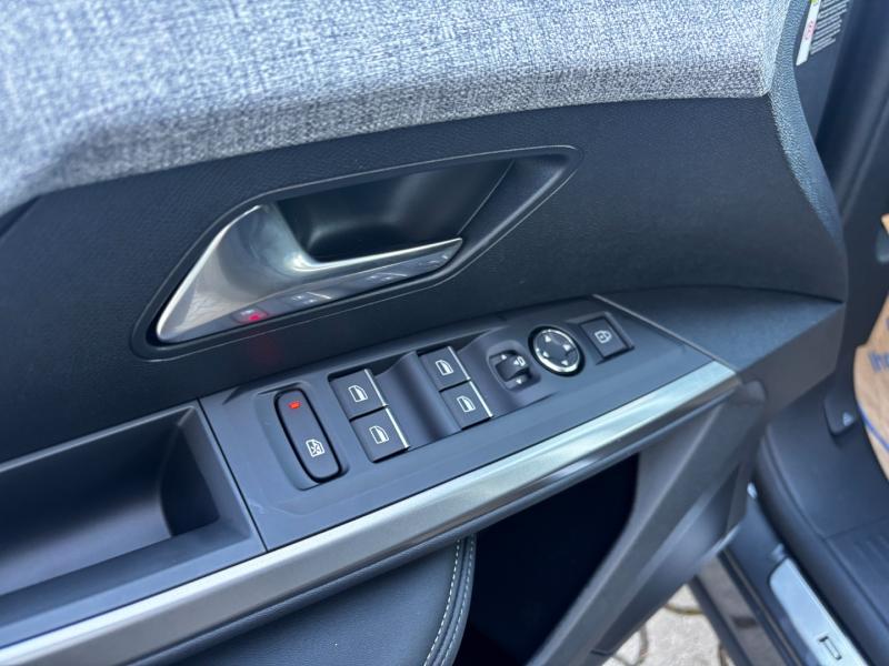 3008 GT Hybrid 145 e-DSC6