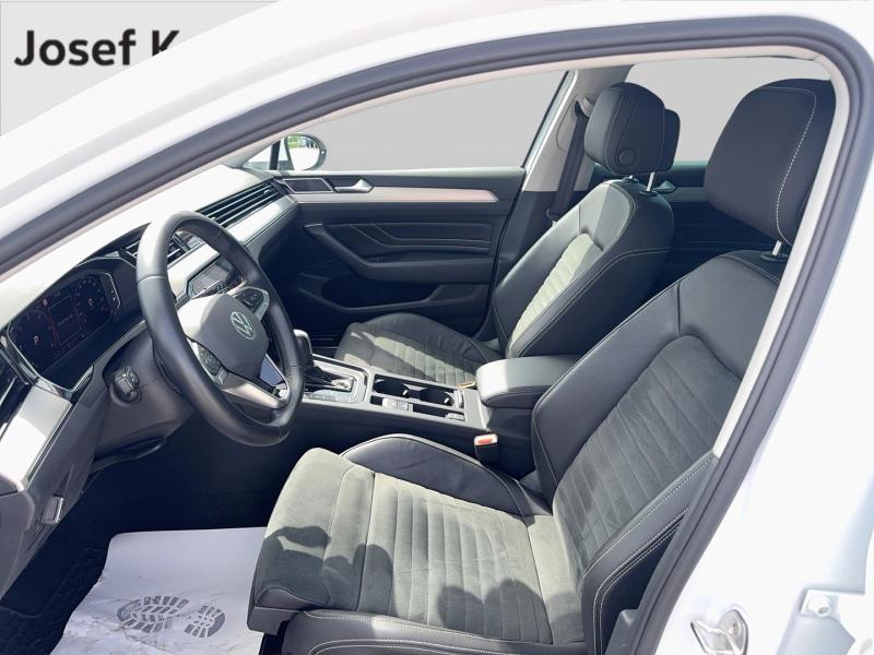 VW Passat Variant Elegance TDI DSG