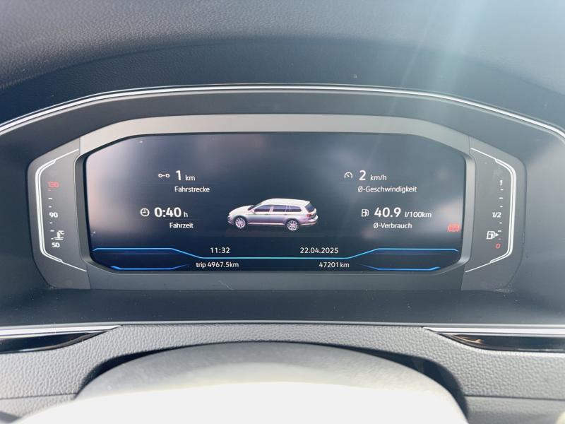 VW Passat Variant Elegance TDI DSG