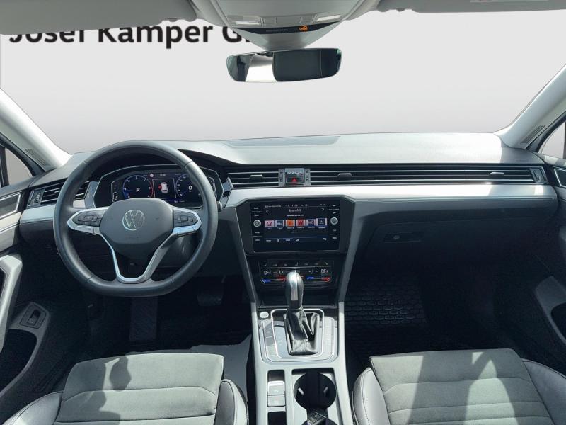 VW Passat Variant Elegance TDI DSG
