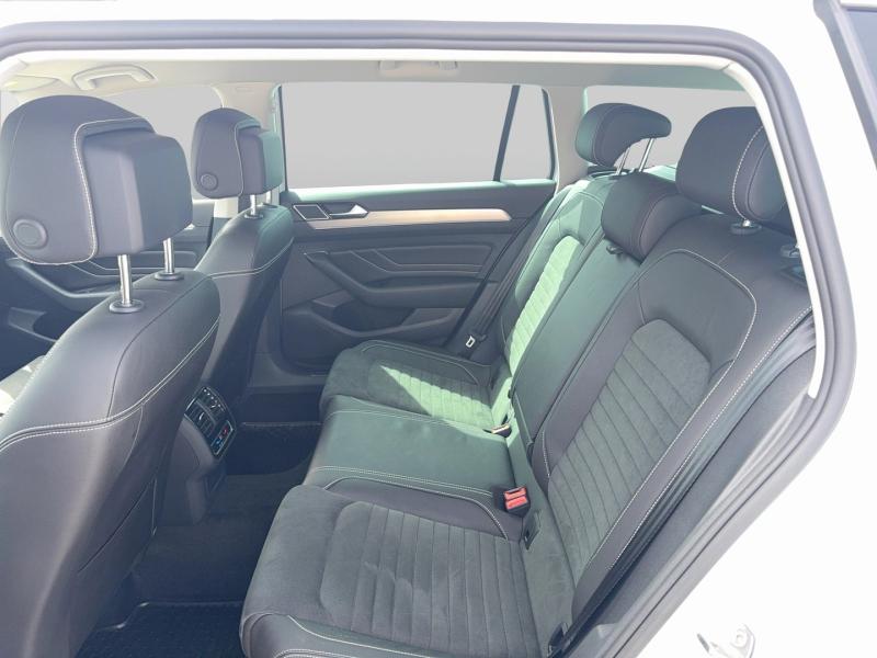 VW Passat Variant Elegance TDI DSG