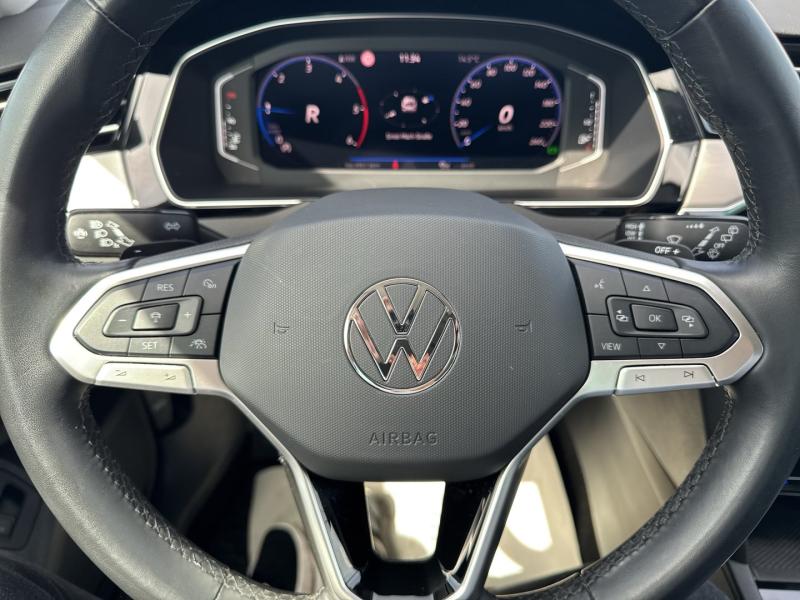 VW Passat Variant Elegance TDI DSG