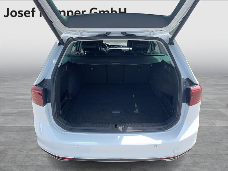 VW Passat Variant Elegance TDI DSG