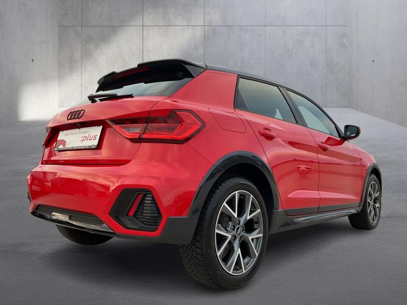 Audi A1 citycarver 30 TFSI intense