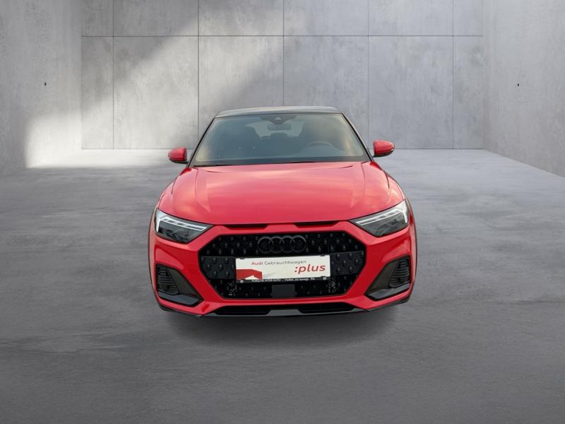 Audi A1 citycarver 30 TFSI intense