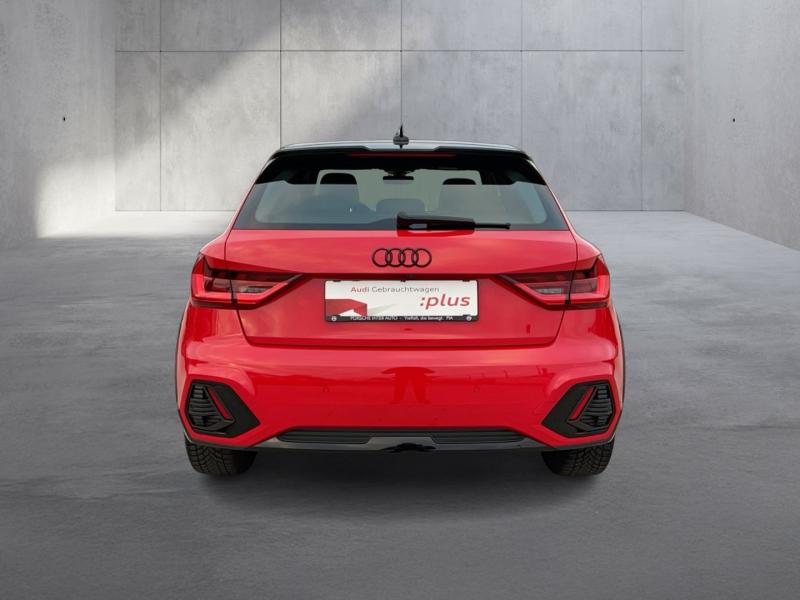 Audi A1 citycarver 30 TFSI intense