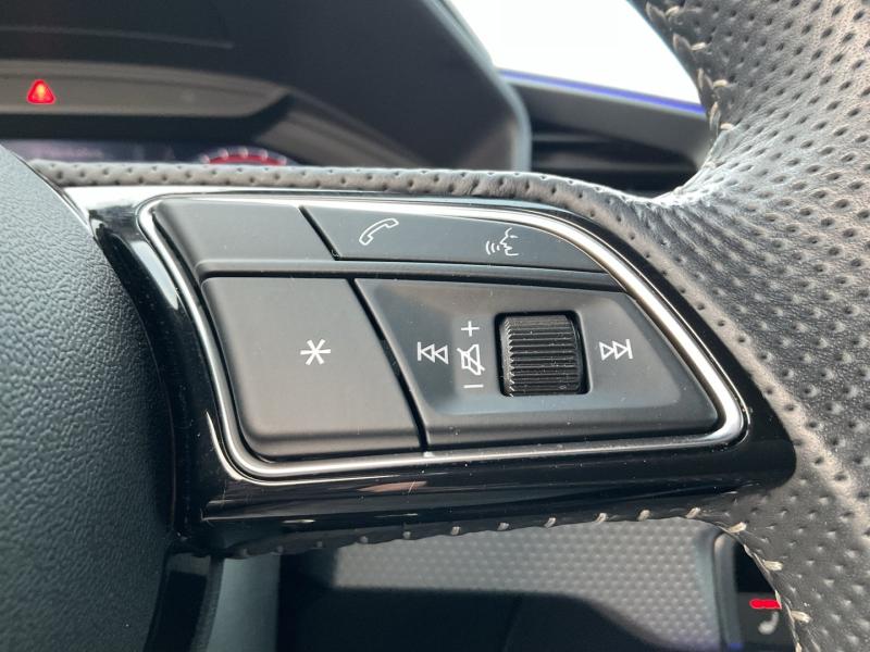 Audi A1 citycarver 30 TFSI intense