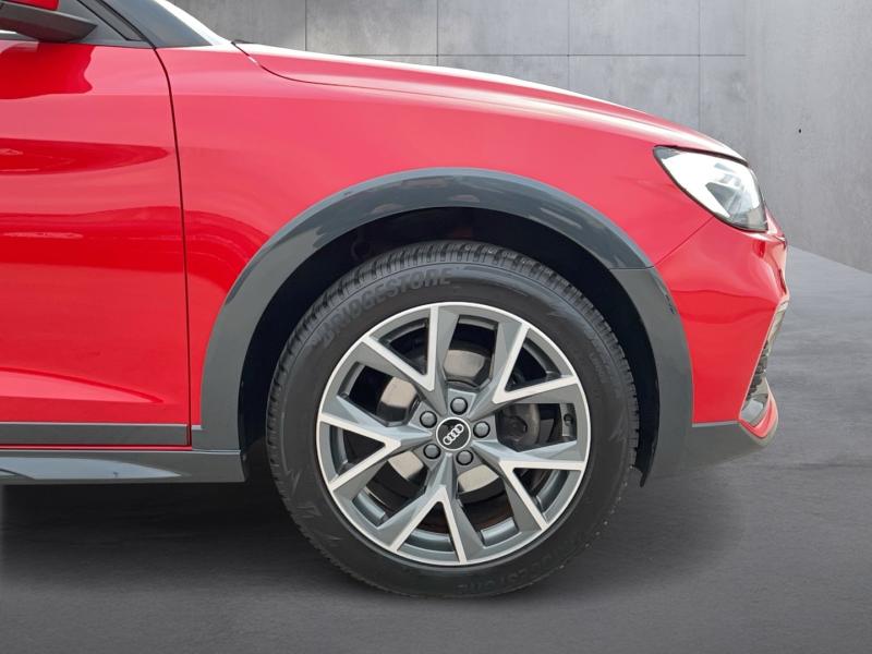 Audi A1 citycarver 30 TFSI intense