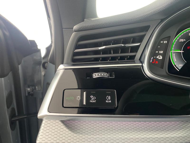 Audi Q8 TFSI e quattro 290 kW