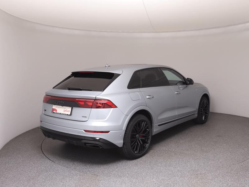 Audi Q8 TFSI e quattro 290 kW
