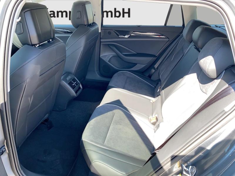 VW Passat Variant Business TDI DSG